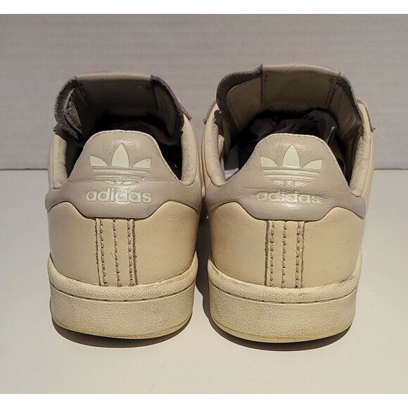 Adidas Pharrell Williams Campus Shoes - Picture 5 of 12